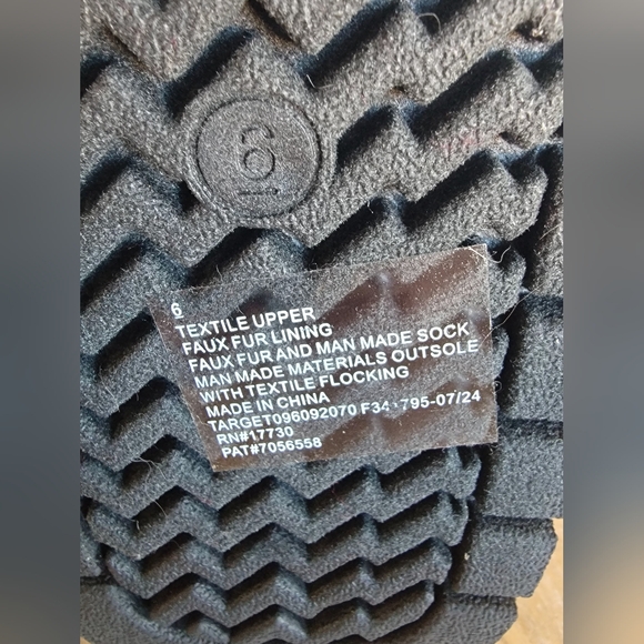 Universal Thread Women's Size 6 May Suede Booties Memory Foam Insole New - Picture 10 of 11